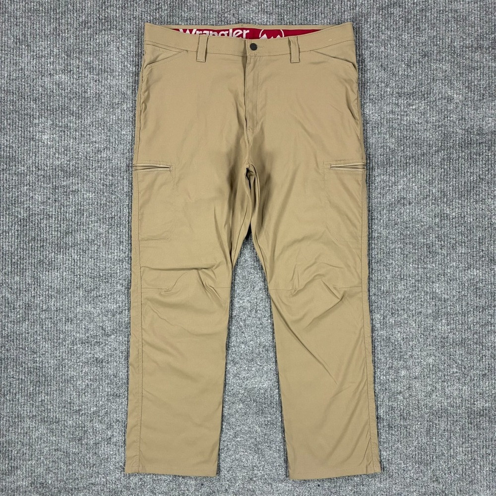 Wrangler Outdoor Cargo Pants Mens Size 38x30 Tan Stretch Utility Hiking Nylon